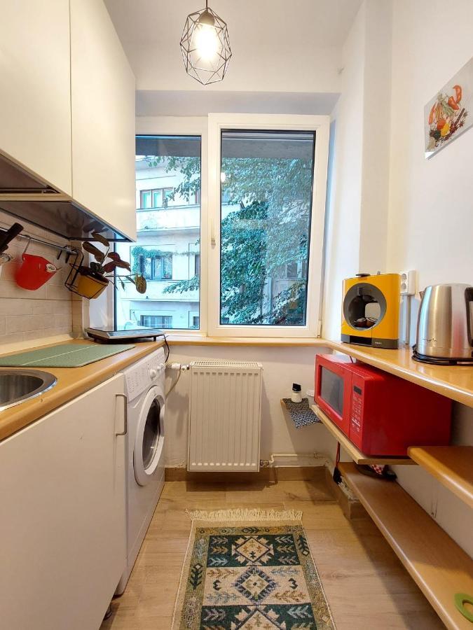 Laroka House Cosy Studio Universitate Bucharest Exterior photo